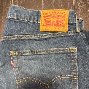 Levi 541 low stretch. Medium wash. 36x29